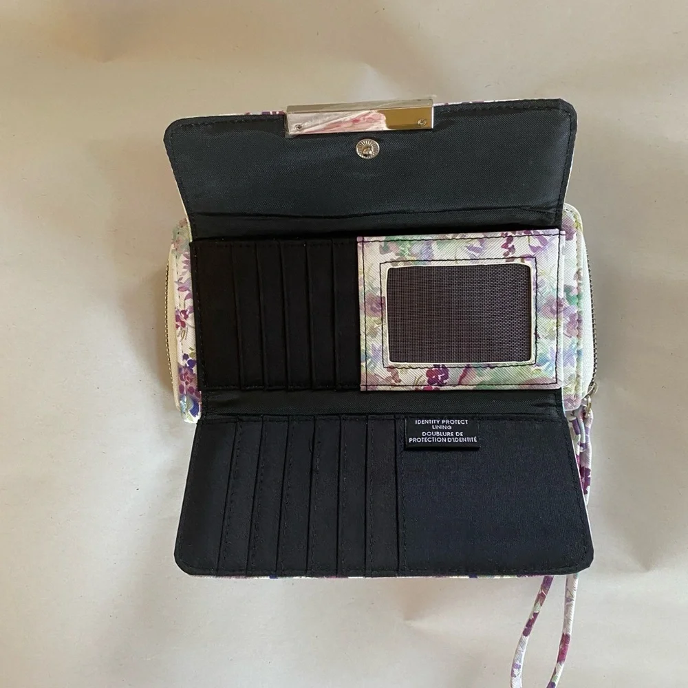NWOT Tahari Lavender Floral Clutch Wristlet